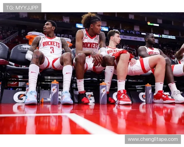 休斯顿火箭迎战强敌 决胜时刻能否突破自我再创辉煌
