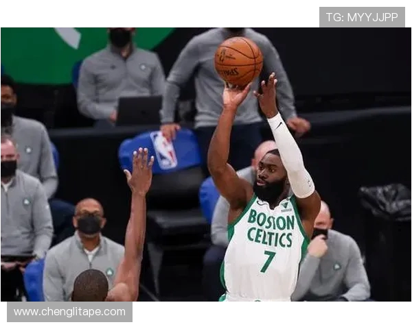 波士顿凯尔特人全力出击迎战劲敌 力争胜利再创辉煌