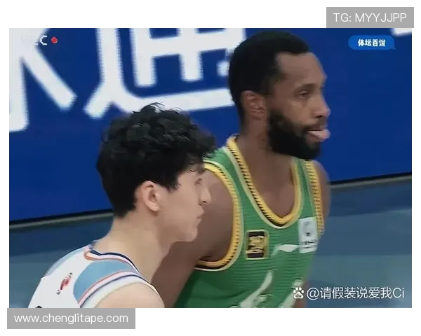 CBA激战辽宁男篮对决新疆队精彩回顾与赛后分析