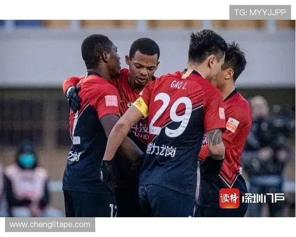 佳兆业与绿地申花的激烈对决展现中超联赛的竞争魅力与球队实力较量