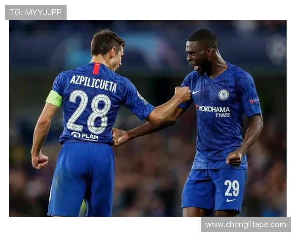 墨尔本胜利与新城堡联的激烈对决展现足球魅力与团队精神