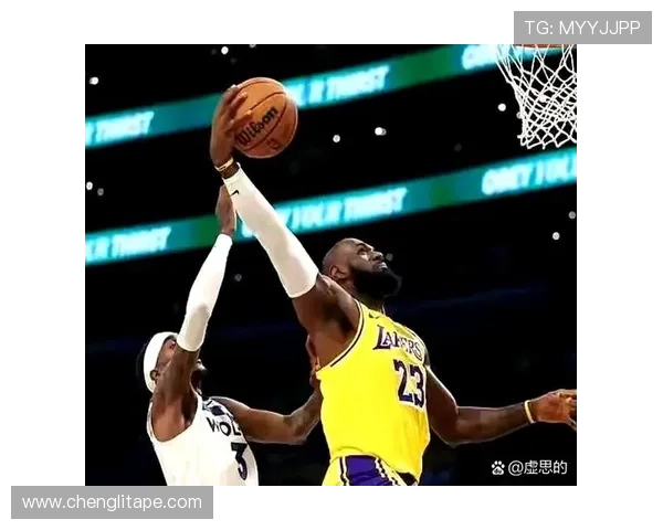 尼克斯与爵士精彩对决回放全场集锦与精彩瞬间分析